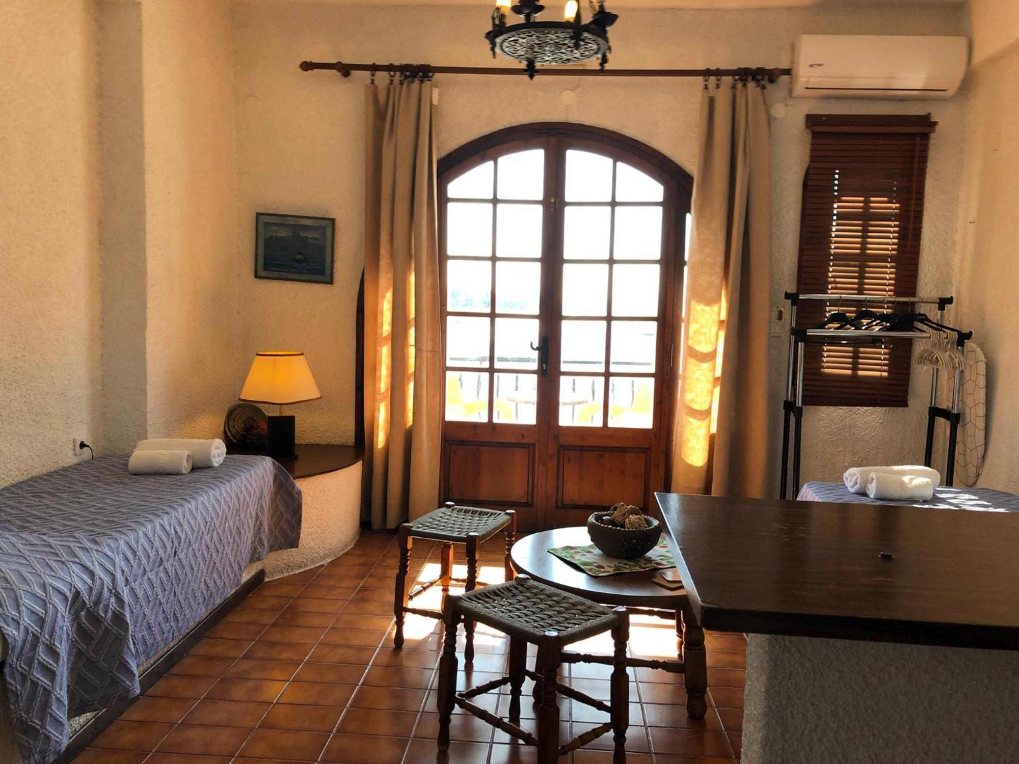 Villa Belmar Self-Catered Apartments Erétria Esterno foto
